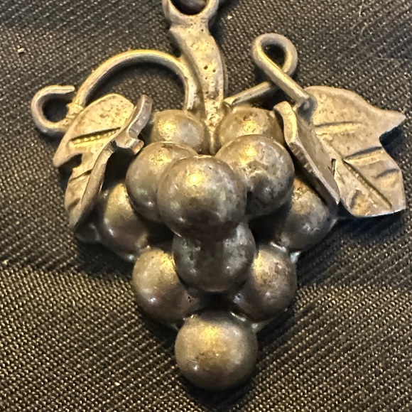 Vintage Mexican Sterling Silver Taxco Grape Cluster Dangle Earrings - Picture 2 of 7